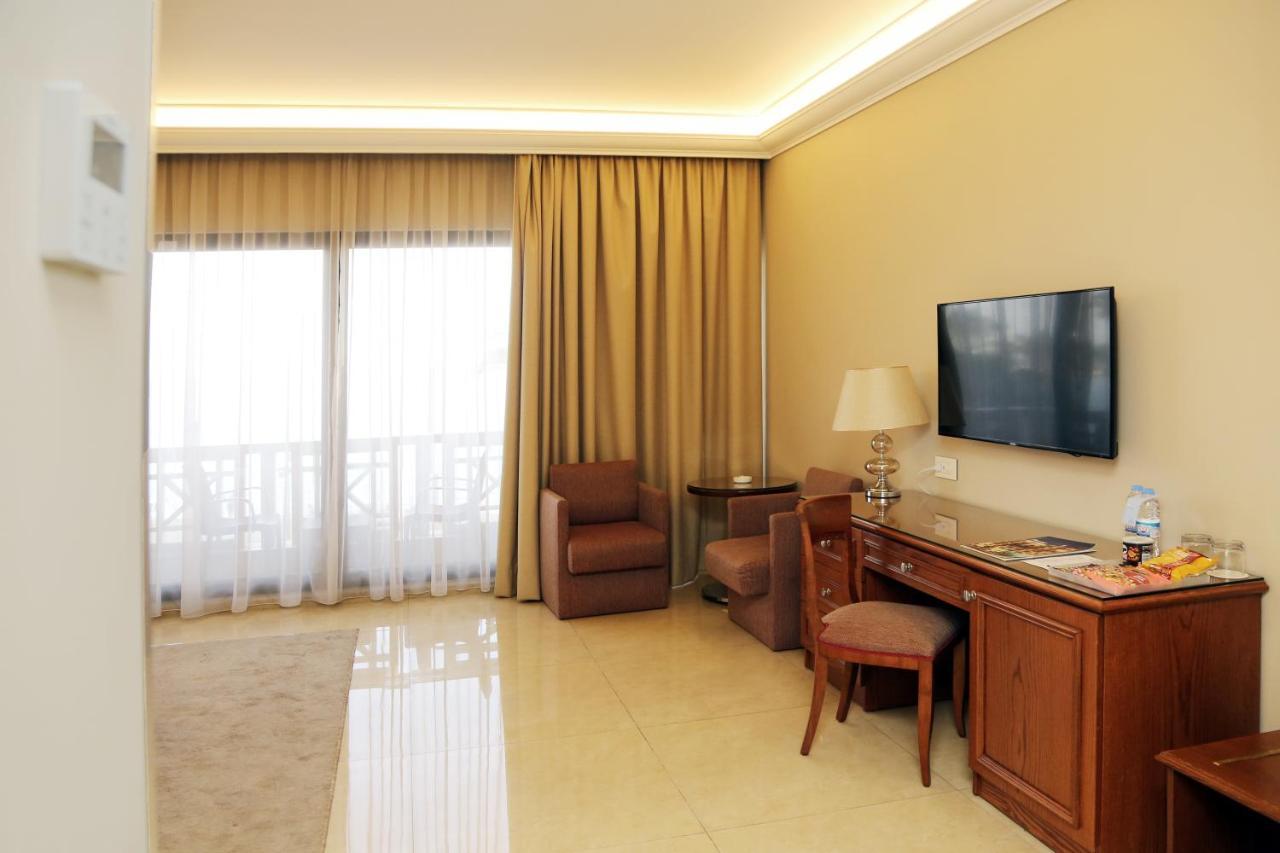 Bayview Hotel Бейрут Экстерьер фото